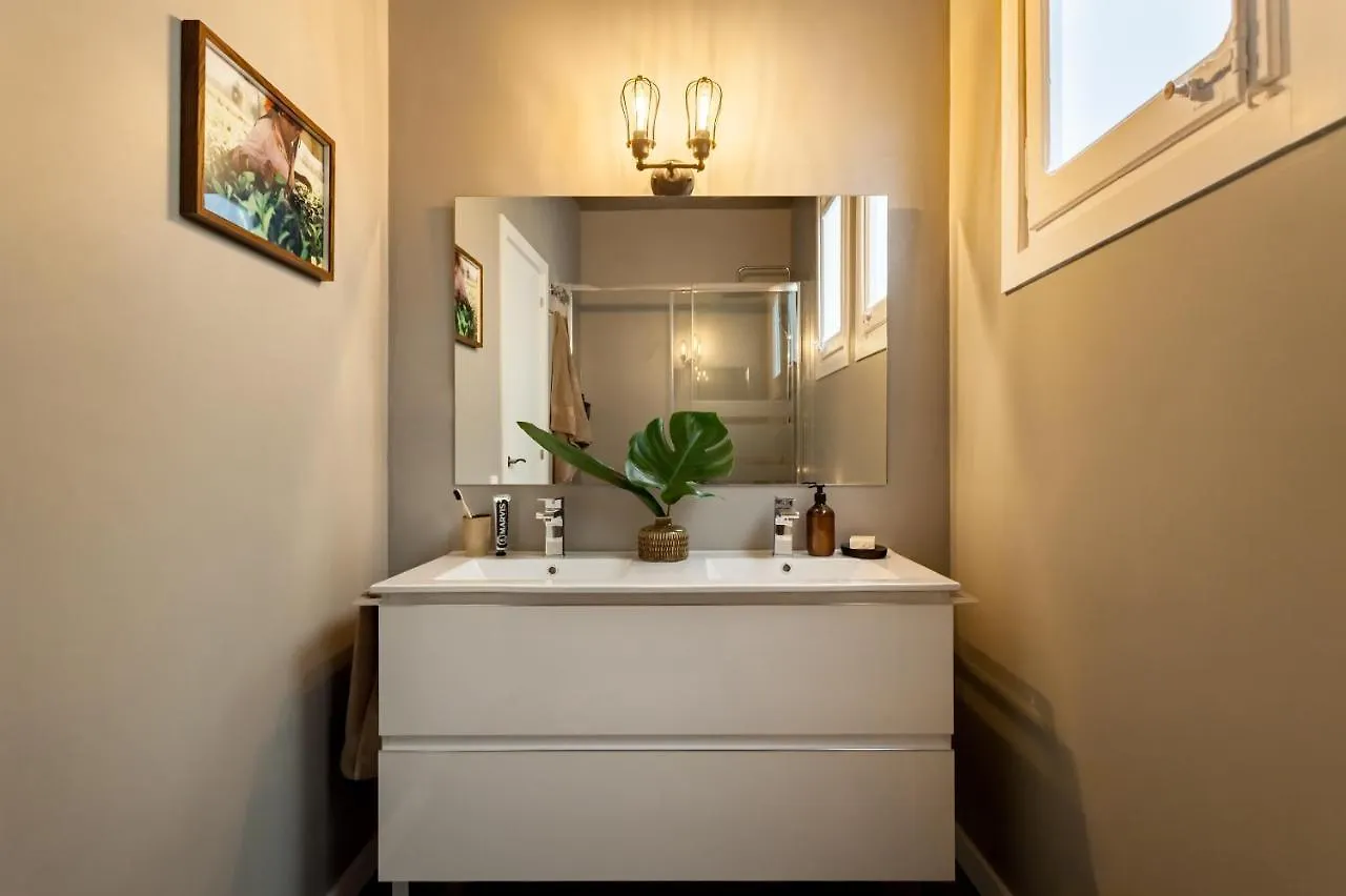 Tefe - Two Bedrooms Apartment In Gracia Barcelona