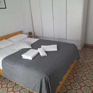1 Casual Apartments Apartament